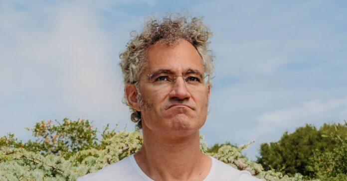 0ac863fb-9673-4d5f-b5ec-ed1e7f816933