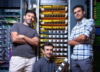 Tech Pulse: Chips, Satelliten und das KI-Chaos